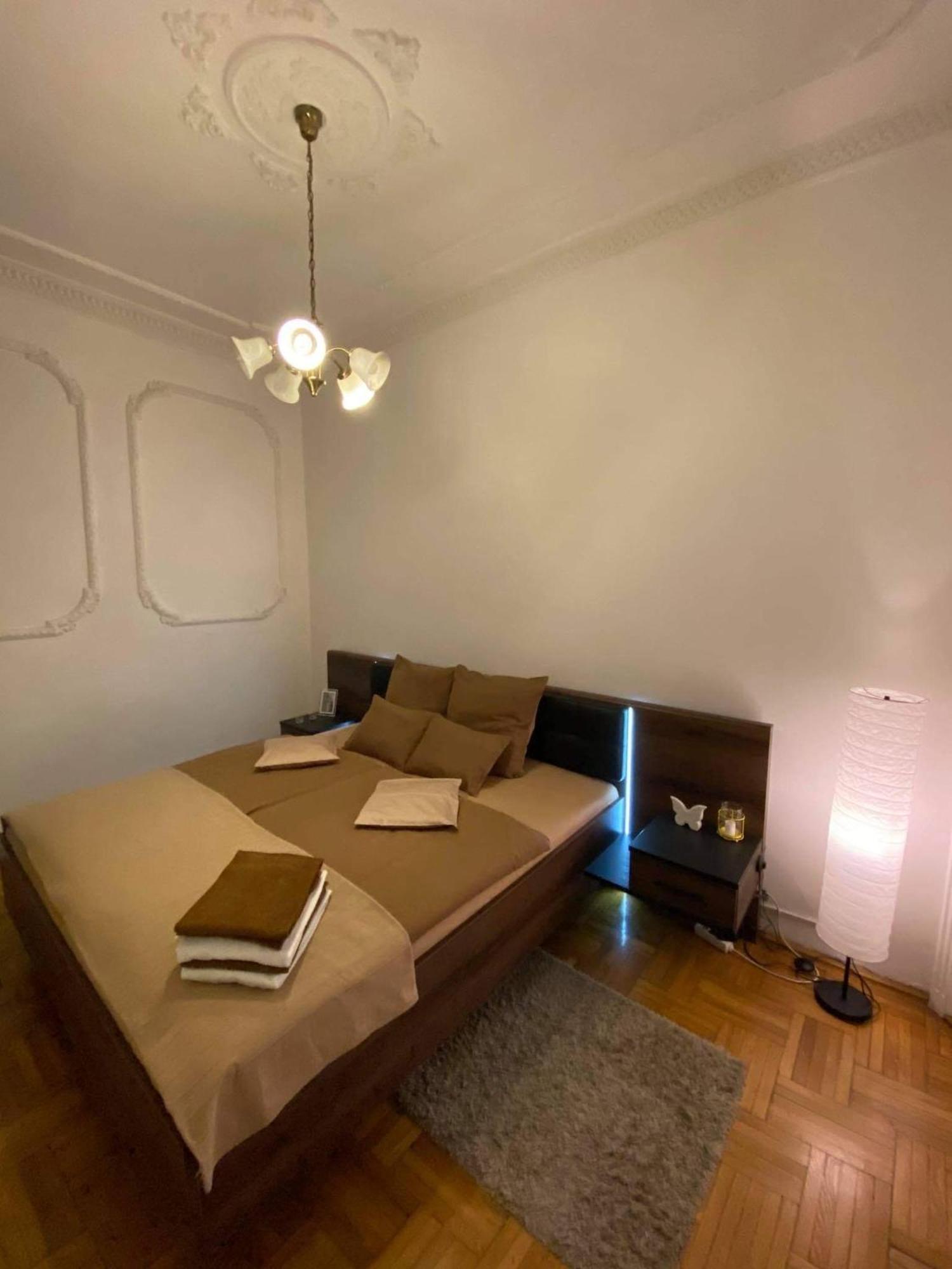 בודפשט Apartment And Rooms Heart Of The City מראה חיצוני תמונה